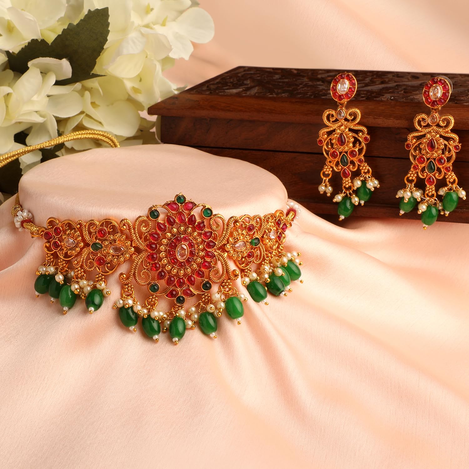 Fashion Latest Stylish Fancy Pearl Choker Traditional Jewellery Set for Women