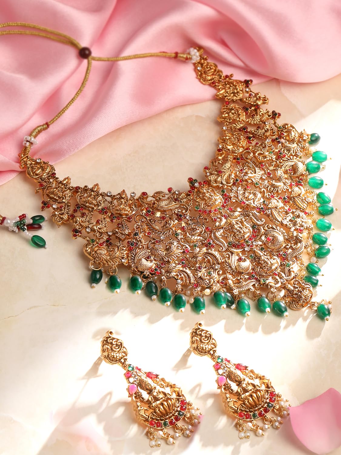 Fashion Latest Stylish Fancy Pearl Choker Traditional Jewellery Set for Women