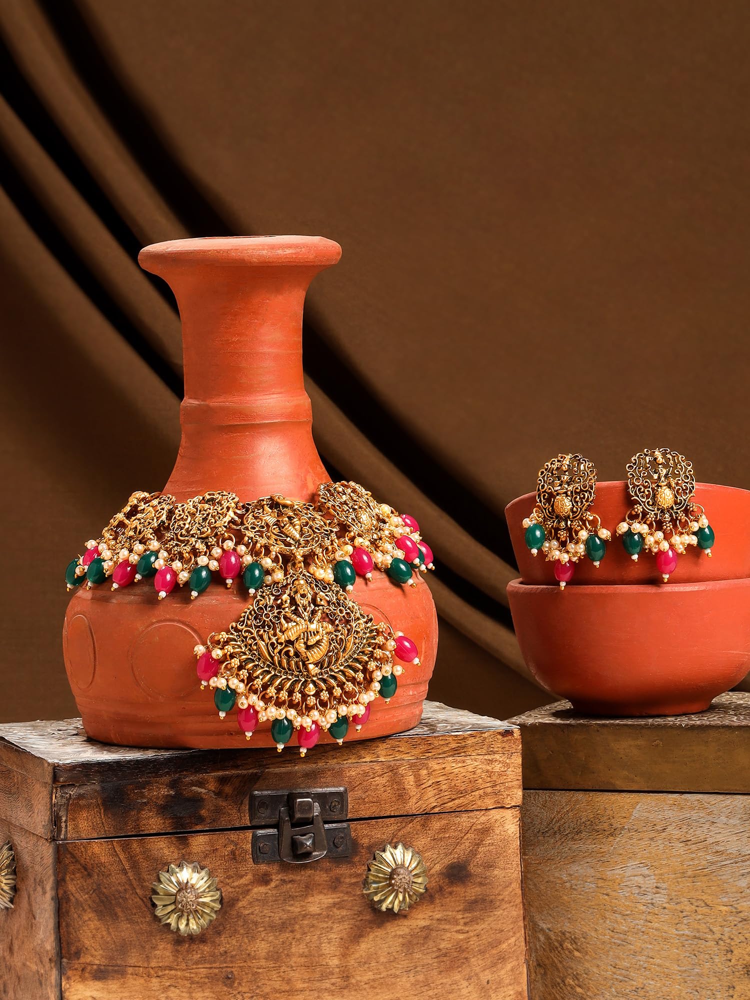 Women Gold Plated Traditional Temple Jewelry Set Antique Necklace Set with Earrings and Maangtikka for Women and Girls