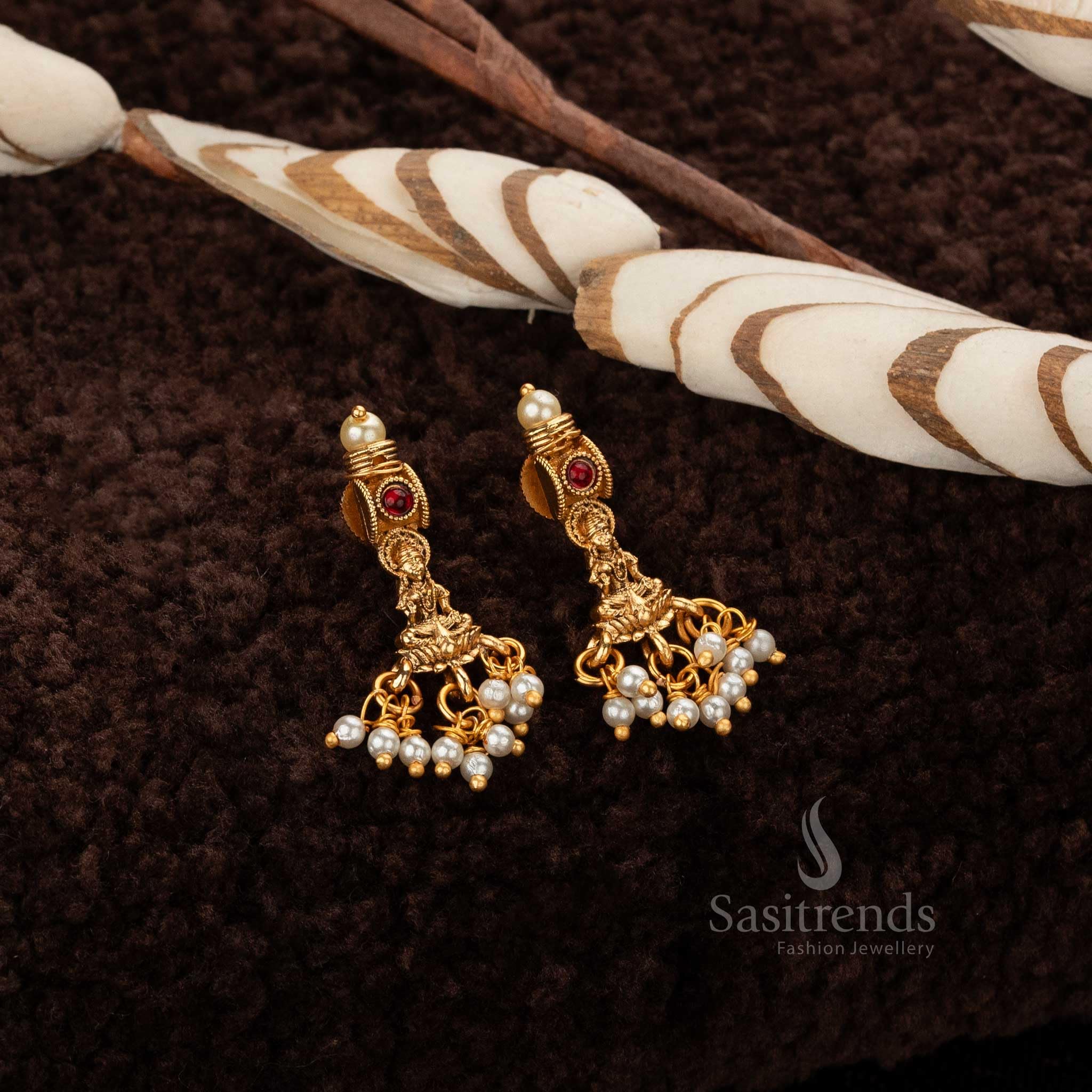 Latest Traditional Temple Necklace Jewellery Set with Jhumka Earrings for Women and Girls