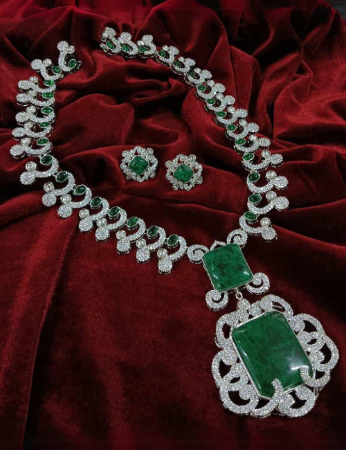 Green Raani haar
